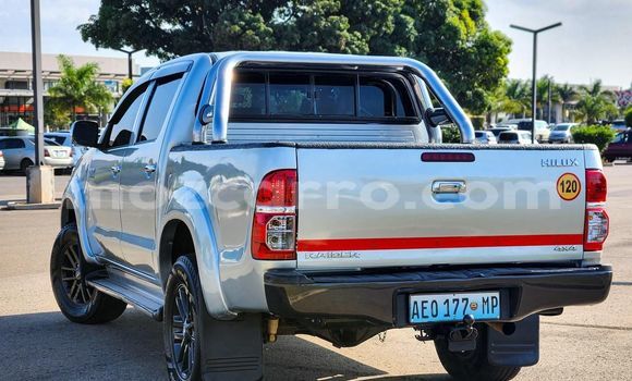 Buy Used Toyota Hilux Silver Car in Maputo in Maputo Buy Used Toyota Hilux Silver Car in Maputo in Maputo