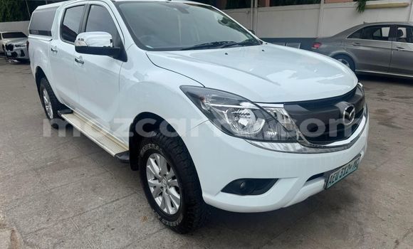 Nunua Ilio tumika Mazda BT-50 Nyeupe Gari ndani ya Maputo nchini Maputo Nunua Ilio tumika Mazda BT-50 Nyeupe Gari ndani ya Maputo nchini Maputo