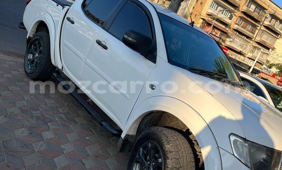 Nunua Ilio tumika Mitsubishi Triton Nyeupe Gari ndani ya Maputo nchini Maputo Nunua Ilio tumika Mitsubishi Triton Nyeupe Gari ndani ya Maputo nchini Maputo