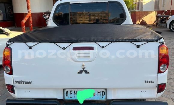 Nunua Ilio tumika Mitsubishi Triton Nyeupe Gari ndani ya Maputo nchini Maputo Nunua Ilio tumika Mitsubishi Triton Nyeupe Gari ndani ya Maputo nchini Maputo