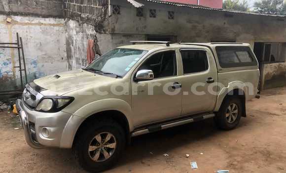 Buy Used Toyota Hilux Silver Car in Maputo in Maputo Buy Used Toyota Hilux Silver Car in Maputo in Maputo