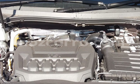 Nunua Ilio tumika Volkswagen Tiguan Nyeupe Gari ndani ya Maputo nchini Maputo Nunua Ilio tumika Volkswagen Tiguan Nyeupe Gari ndani ya Maputo nchini Maputo