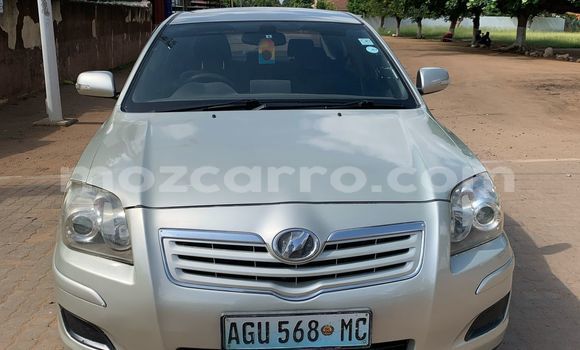Nunua Ilio tumika Toyota Avensis Fedha Gari ndani ya Maputo nchini Maputo Nunua Ilio tumika Toyota Avensis Fedha Gari ndani ya Maputo nchini Maputo
