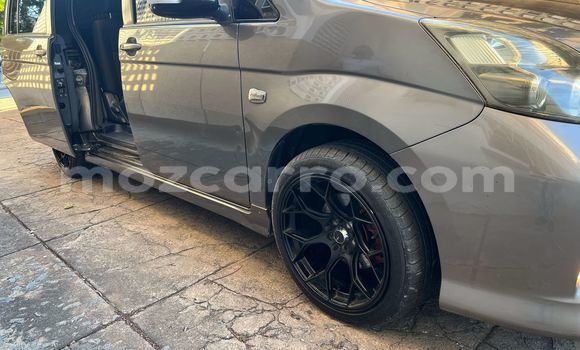 Buy Used Toyota ISis Brown Car in Maputo in Maputo Buy Used Toyota ISis Brown Car in Maputo in Maputo