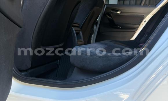 Comprar Novo BMW 3-Series Branco Carro em Maputo em Maputo Comprar Novo BMW 3-Series Branco Carro em Maputo em Maputo