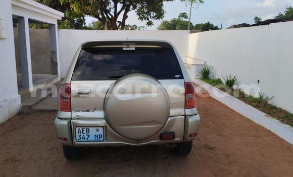 Tenga Tsaru Toyota RAV4 Beige Mota in Maputo in Maputo Tenga Tsaru Toyota RAV4 Beige Mota in Maputo in Maputo