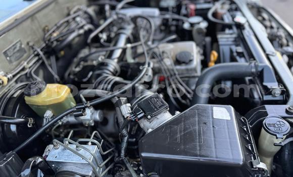 Tenga Tsaru Toyota Land Cruiser Prado Sirivha Mota in Maputo in Maputo Tenga Tsaru Toyota Land Cruiser Prado Sirivha Mota in Maputo in Maputo