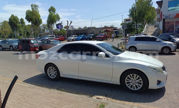 Tenga Itsva Toyota Mark X Chena Mota in Maputo in Maputo Tenga Itsva Toyota Mark X Chena Mota in Maputo in Maputo