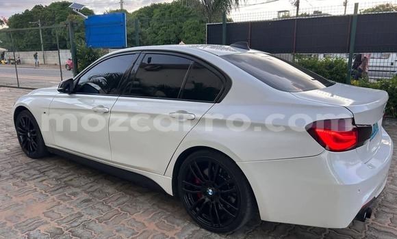 Nunua Ilio tumika BMW 3-Series Nyeupe Gari ndani ya Maputo nchini Maputo Nunua Ilio tumika BMW 3-Series Nyeupe Gari ndani ya Maputo nchini Maputo
