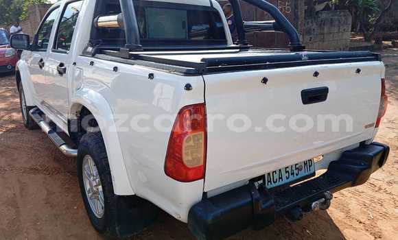 Buy Used Isuzu KB White Car in Maputo in Maputo Buy Used Isuzu KB White Car in Maputo in Maputo