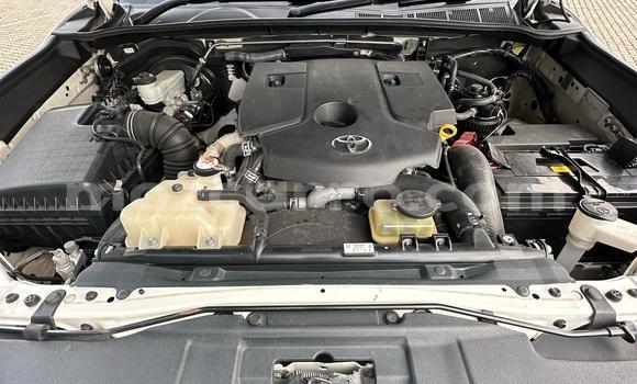 Tenga Itsva Toyota Hilux Chena Mota in Maputo in Maputo Tenga Itsva Toyota Hilux Chena Mota in Maputo in Maputo