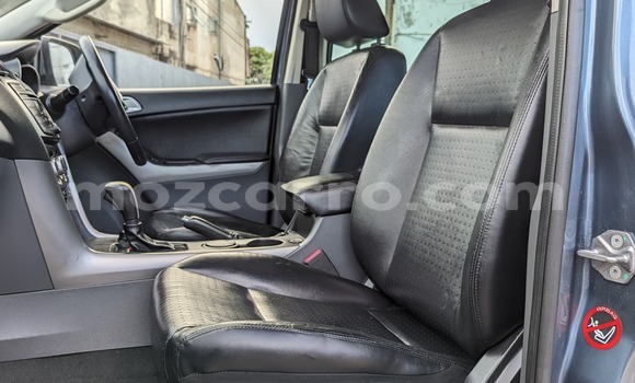 Nunua Ilio tumika Mazda BT-50 Bluu Gari ndani ya Maputo nchini Maputo Nunua Ilio tumika Mazda BT-50 Bluu Gari ndani ya Maputo nchini Maputo