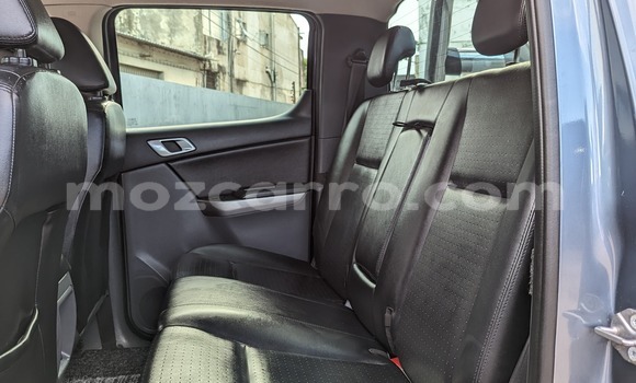 Nunua Ilio tumika Mazda BT-50 Bluu Gari ndani ya Maputo nchini Maputo Nunua Ilio tumika Mazda BT-50 Bluu Gari ndani ya Maputo nchini Maputo