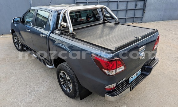 Nunua Ilio tumika Mazda BT-50 Bluu Gari ndani ya Maputo nchini Maputo Nunua Ilio tumika Mazda BT-50 Bluu Gari ndani ya Maputo nchini Maputo