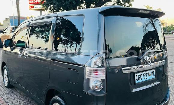 Comprar Usado Toyota Noah Preto Carro em Maputo em Maputo Comprar Usado Toyota Noah Preto Carro em Maputo em Maputo