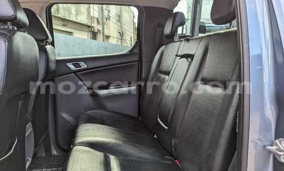 Nunua Ilio tumika Mazda BT-50 Bluu Gari ndani ya Maputo nchini Maputo Nunua Ilio tumika Mazda BT-50 Bluu Gari ndani ya Maputo nchini Maputo