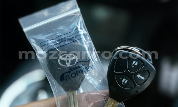 Nunua Ilio tumika Toyota Mark X Fedha Gari ndani ya Maputo nchini Maputo Nunua Ilio tumika Toyota Mark X Fedha Gari ndani ya Maputo nchini Maputo