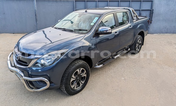 Nunua Ilio tumika Mazda BT-50 Bluu Gari ndani ya Maputo nchini Maputo Nunua Ilio tumika Mazda BT-50 Bluu Gari ndani ya Maputo nchini Maputo