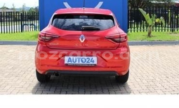 Tenga Tsaru Renault Clio Chena Mota in Maputo in Maputo Tenga Tsaru Renault Clio Chena Mota in Maputo in Maputo