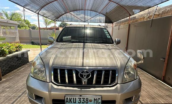 Comprar Usado Toyota Land Cruiser Prado Bege Carro em Maputo em Maputo Comprar Usado Toyota Land Cruiser Prado Bege Carro em Maputo em Maputo