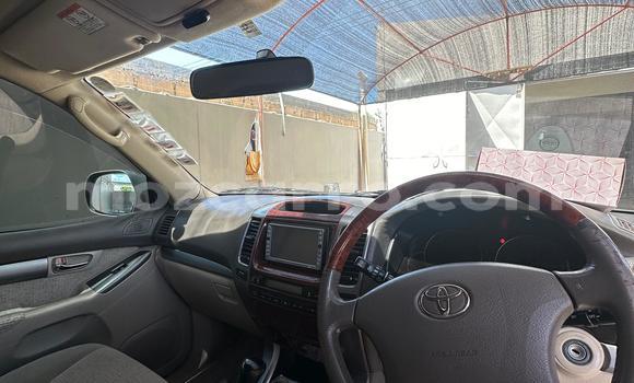 Comprar Usado Toyota Land Cruiser Prado Bege Carro em Maputo em Maputo Comprar Usado Toyota Land Cruiser Prado Bege Carro em Maputo em Maputo
