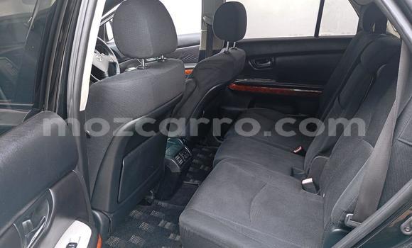 Nunua Ilio tumika Toyota Harrier Nyeusi Gari ndani ya Maputo nchini Maputo Nunua Ilio tumika Toyota Harrier Nyeusi Gari ndani ya Maputo nchini Maputo