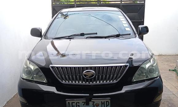 Nunua Ilio tumika Toyota Harrier Nyeusi Gari ndani ya Maputo nchini Maputo Nunua Ilio tumika Toyota Harrier Nyeusi Gari ndani ya Maputo nchini Maputo