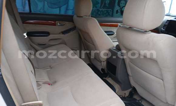 Comprar Usado Toyota Land Cruiser Prado Branco Carro em Maputo em Maputo Comprar Usado Toyota Land Cruiser Prado Branco Carro em Maputo em Maputo