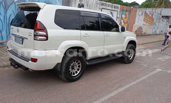 Comprar Usado Toyota Land Cruiser Prado Branco Carro em Maputo em Maputo Comprar Usado Toyota Land Cruiser Prado Branco Carro em Maputo em Maputo