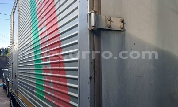 Buy Used Hino Ranger Blue Truck in Xai-Xai in Gaza Buy Used Hino Ranger Blue Truck in Xai-Xai in Gaza