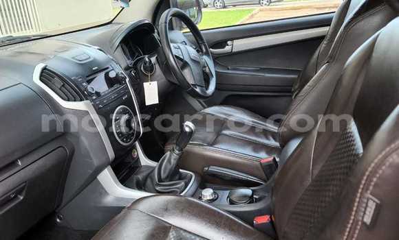 Buy Used Isuzu KB Red Car in Maputo in Maputo Buy Used Isuzu KB Red Car in Maputo in Maputo