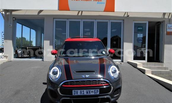 Buy Used MINI Clubman Black Car in Maputo in Maputo Buy Used MINI Clubman Black Car in Maputo in Maputo