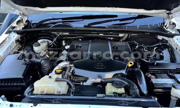 Tenga Tsaru Toyota Hiluxe Revo Chena Mota in Maputo in Maputo Tenga Tsaru Toyota Hiluxe Revo Chena Mota in Maputo in Maputo