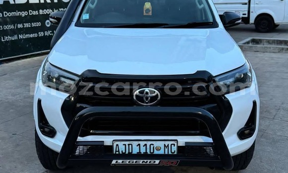 Tenga Tsaru Toyota Hilux Chena Mota in Maputo in Maputo Tenga Tsaru Toyota Hilux Chena Mota in Maputo in Maputo