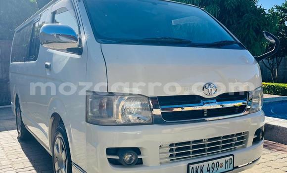 Tenga Tsaru Toyota Hiace Chena Mota in Maputo in Maputo Tenga Tsaru Toyota Hiace Chena Mota in Maputo in Maputo