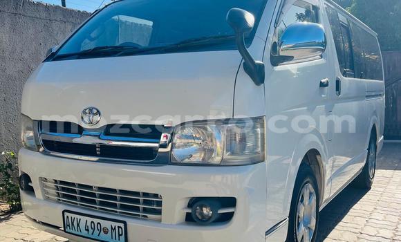 Tenga Tsaru Toyota Hiace Chena Mota in Maputo in Maputo Tenga Tsaru Toyota Hiace Chena Mota in Maputo in Maputo