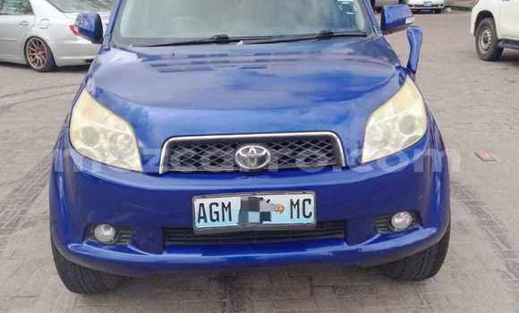 Nunua Ilio tumika Toyota Rush Bluu Gari ndani ya Maputo nchini Maputo Nunua Ilio tumika Toyota Rush Bluu Gari ndani ya Maputo nchini Maputo