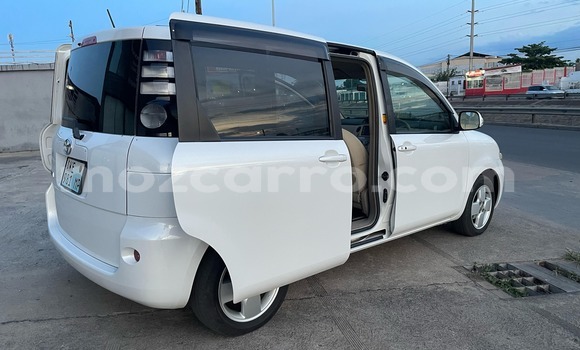 Tenga Tsaru Toyota Sienta Chena Mota in Maputo in Maputo Tenga Tsaru Toyota Sienta Chena Mota in Maputo in Maputo