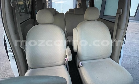Tenga Tsaru Toyota Sienta Chena Mota in Maputo in Maputo Tenga Tsaru Toyota Sienta Chena Mota in Maputo in Maputo