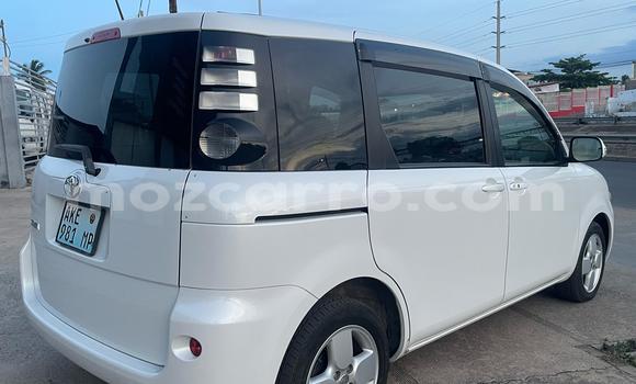 Tenga Tsaru Toyota Sienta Chena Mota in Maputo in Maputo Tenga Tsaru Toyota Sienta Chena Mota in Maputo in Maputo