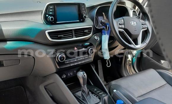 Tenga Tsaru Hyundai Tucson Beige Mota in Maputo in Maputo Tenga Tsaru Hyundai Tucson Beige Mota in Maputo in Maputo