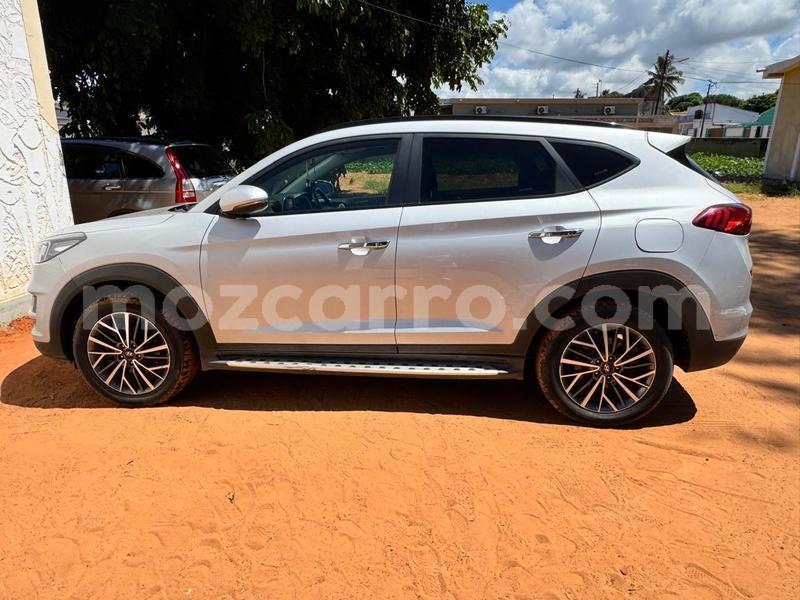 Big with watermark hyundai tucson maputo maputo 38349
