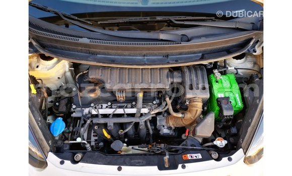 Comprar Importar Kia Picanto Branco Carro em Import - Dubai em Cabo Delgado Comprar Importar Kia Picanto Branco Carro em Import - Dubai em Cabo Delgado