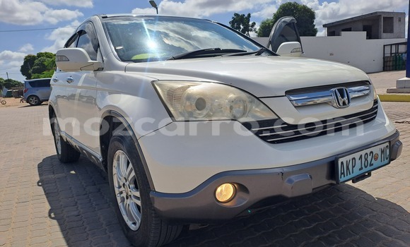 Nunua Ilio tumika Honda CR-V Nyeupe Gari ndani ya Maputo nchini Maputo Nunua Ilio tumika Honda CR-V Nyeupe Gari ndani ya Maputo nchini Maputo