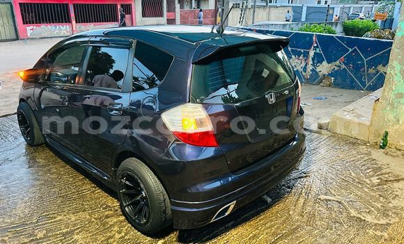 Buy Used Honda Fit Blue Car in Maputo in Maputo Buy Used Honda Fit Blue Car in Maputo in Maputo