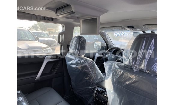 Buy Import Toyota Prado Black Car in Import - Dubai in Cabo Delgado Buy Import Toyota Prado Black Car in Import - Dubai in Cabo Delgado