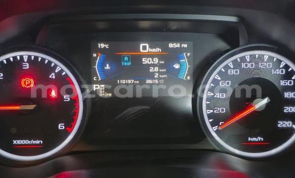 Nunua Ilio tumika Isuzu D-MAX Nyeupe Gari ndani ya Maputo nchini Maputo Nunua Ilio tumika Isuzu D-MAX Nyeupe Gari ndani ya Maputo nchini Maputo