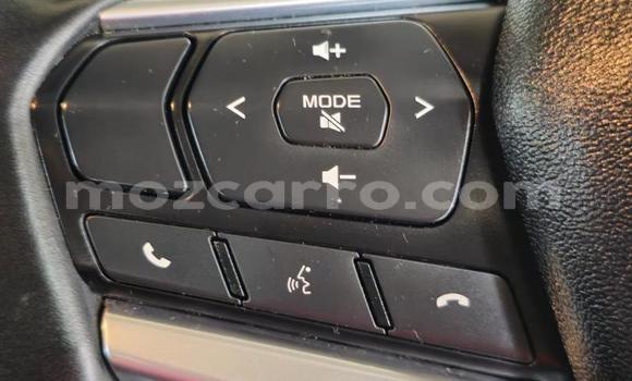 Nunua Ilio tumika Isuzu D-MAX Nyeupe Gari ndani ya Maputo nchini Maputo Nunua Ilio tumika Isuzu D-MAX Nyeupe Gari ndani ya Maputo nchini Maputo