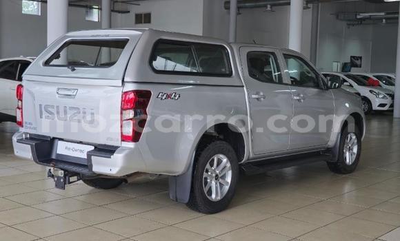 Nunua Ilio tumika Isuzu D-MAX Nyeupe Gari ndani ya Maputo nchini Maputo Nunua Ilio tumika Isuzu D-MAX Nyeupe Gari ndani ya Maputo nchini Maputo