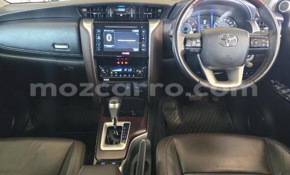 Comprar Usado Toyota Fortuner Branco Carro em Maputo em Maputo Comprar Usado Toyota Fortuner Branco Carro em Maputo em Maputo
